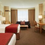 room_horseshoe